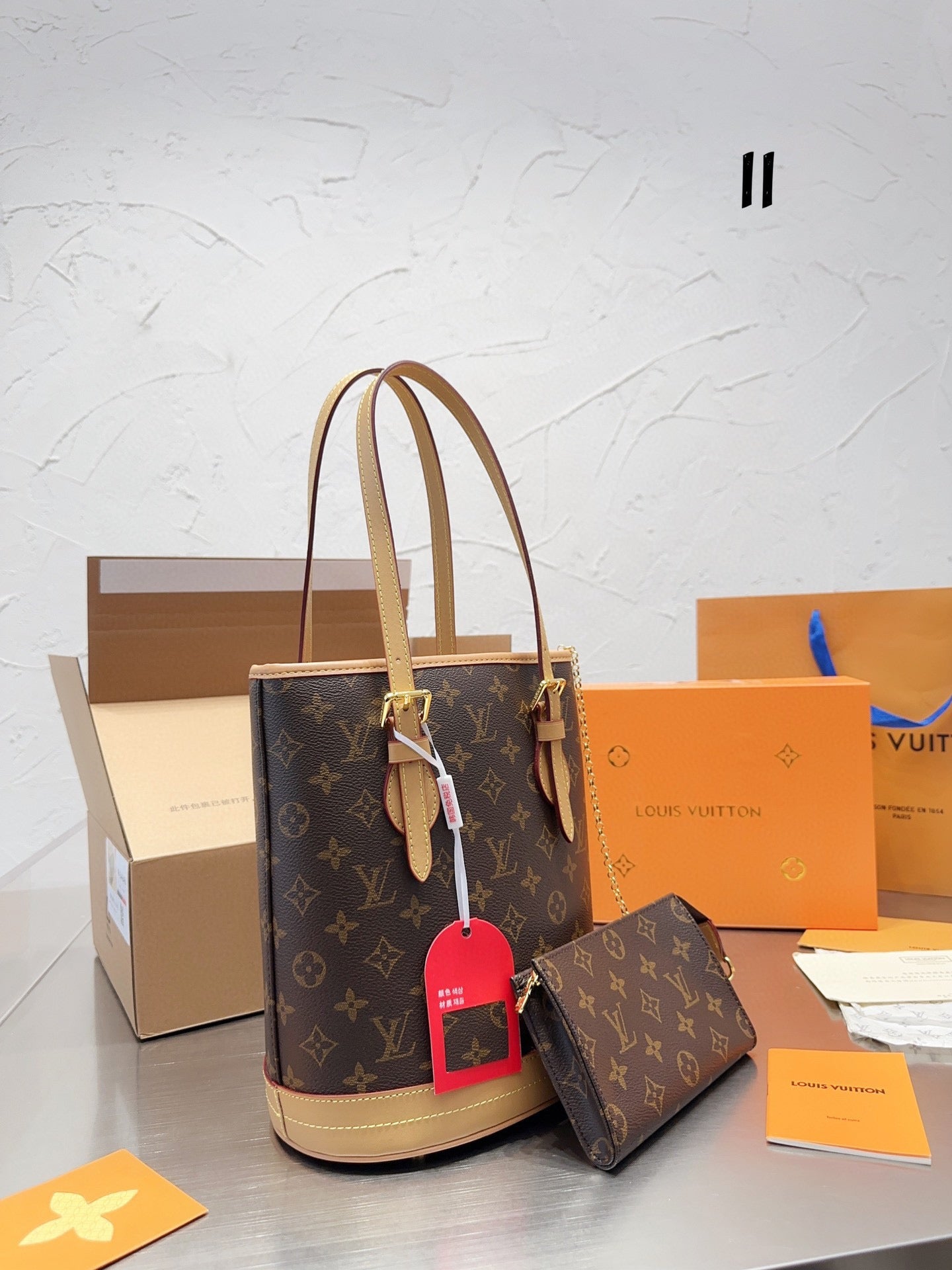 New Lux LUV 895 Travel Bag