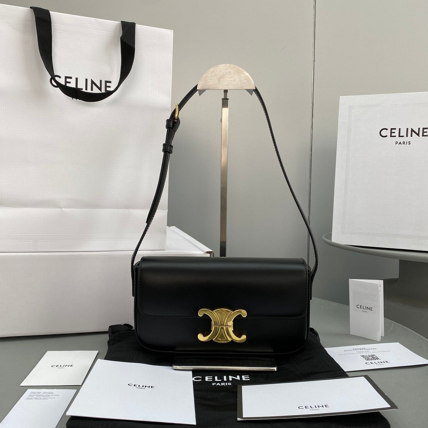 Top Quality Triomphe Shoulder Bag For Women Black 4