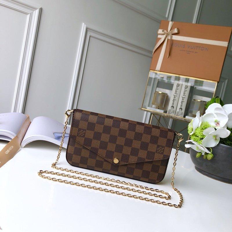 Louis Vuitton Wallet Style 4