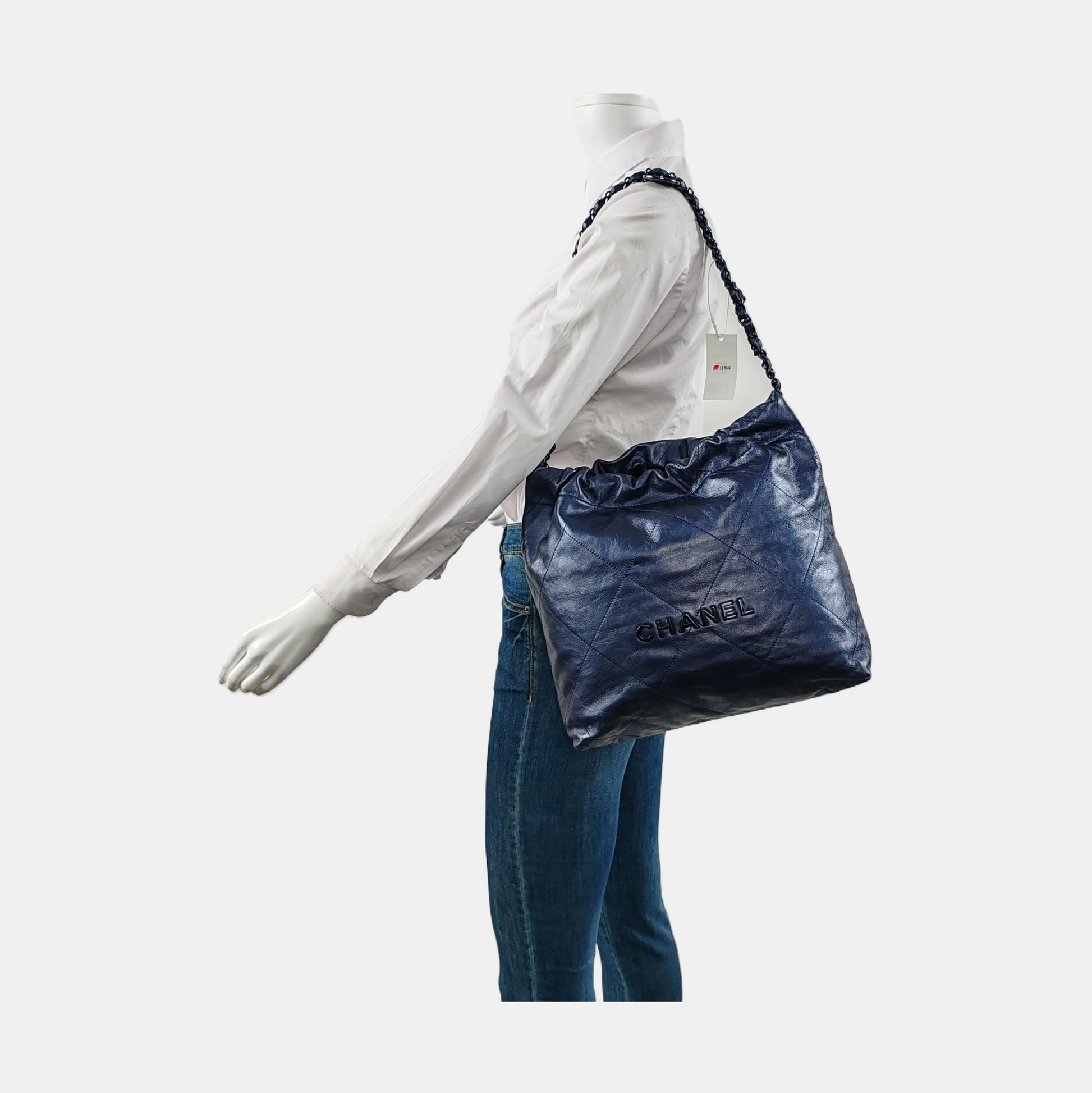 Chanel 22 Hobo Shiny Calfskin Leather Shoulder Bag