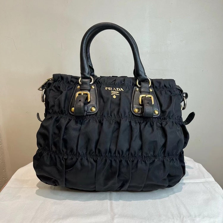 Prada Tessuto Gaufre Tote Nero Nylon Black Tote Bag