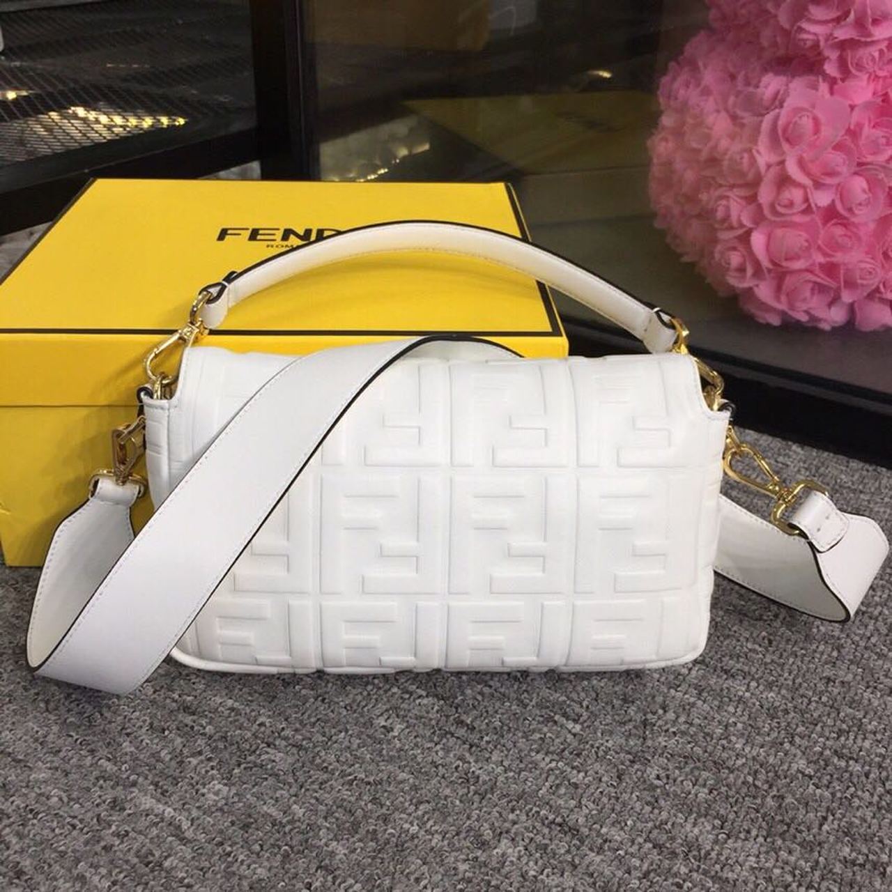 Fendi Top QualityTop Quality Baguette Nappa White FF Crossbody Bag Ff 8Br600A72Vf15Ao