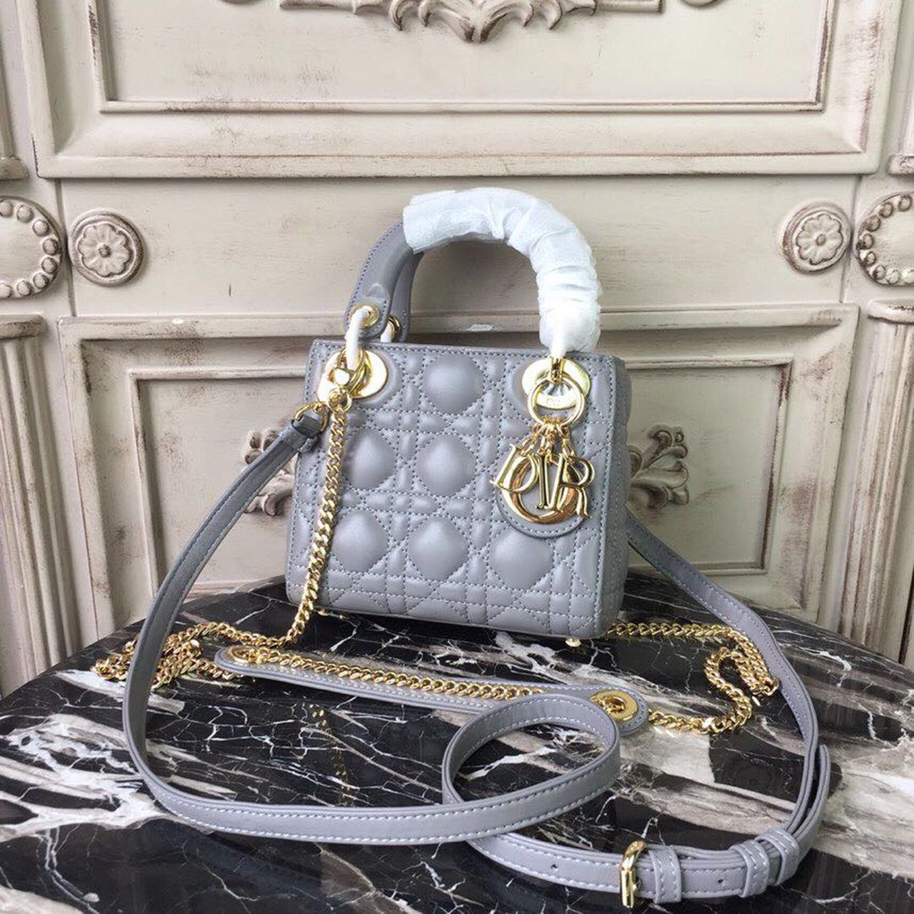 Lady Toned Hardware Cd Gold Grey Mini Travel Bag