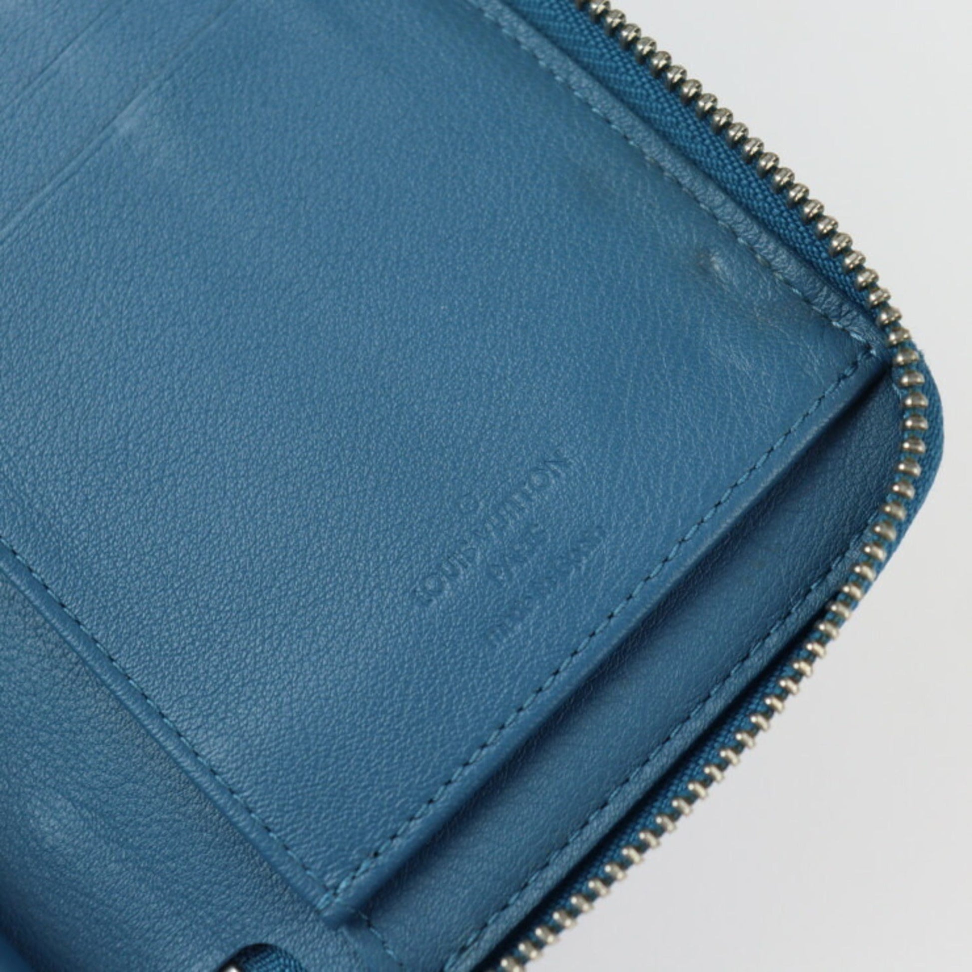 Louis Vuitton Zippy Wallet Vertical Style 4