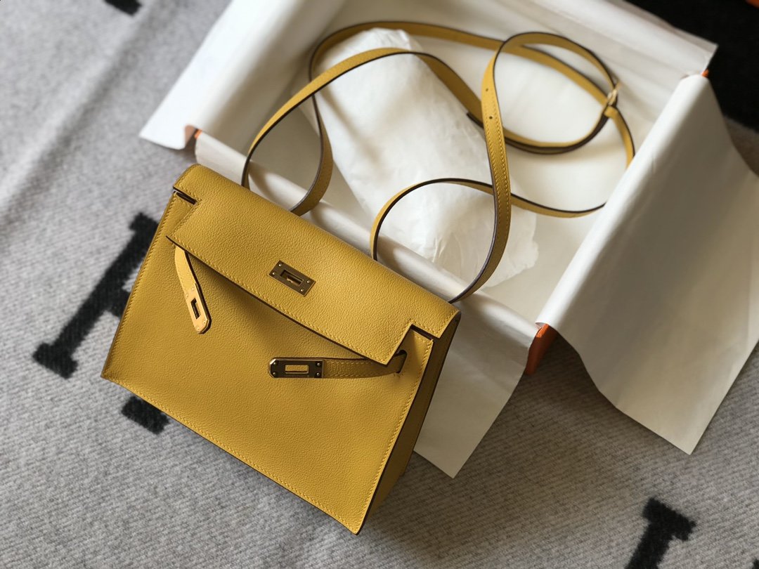 Top Quality Kelly Yellow For Women Toned Gold Travel Bag