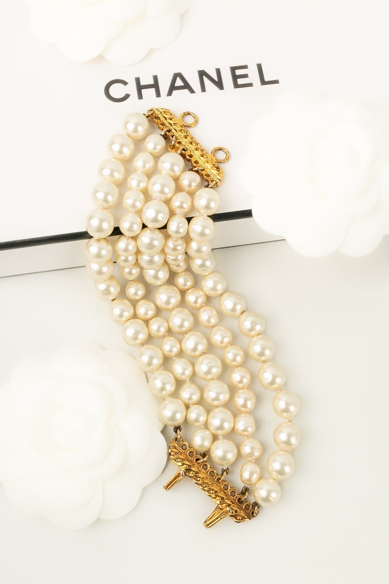Bracelet de perles nacr?©es Chanel