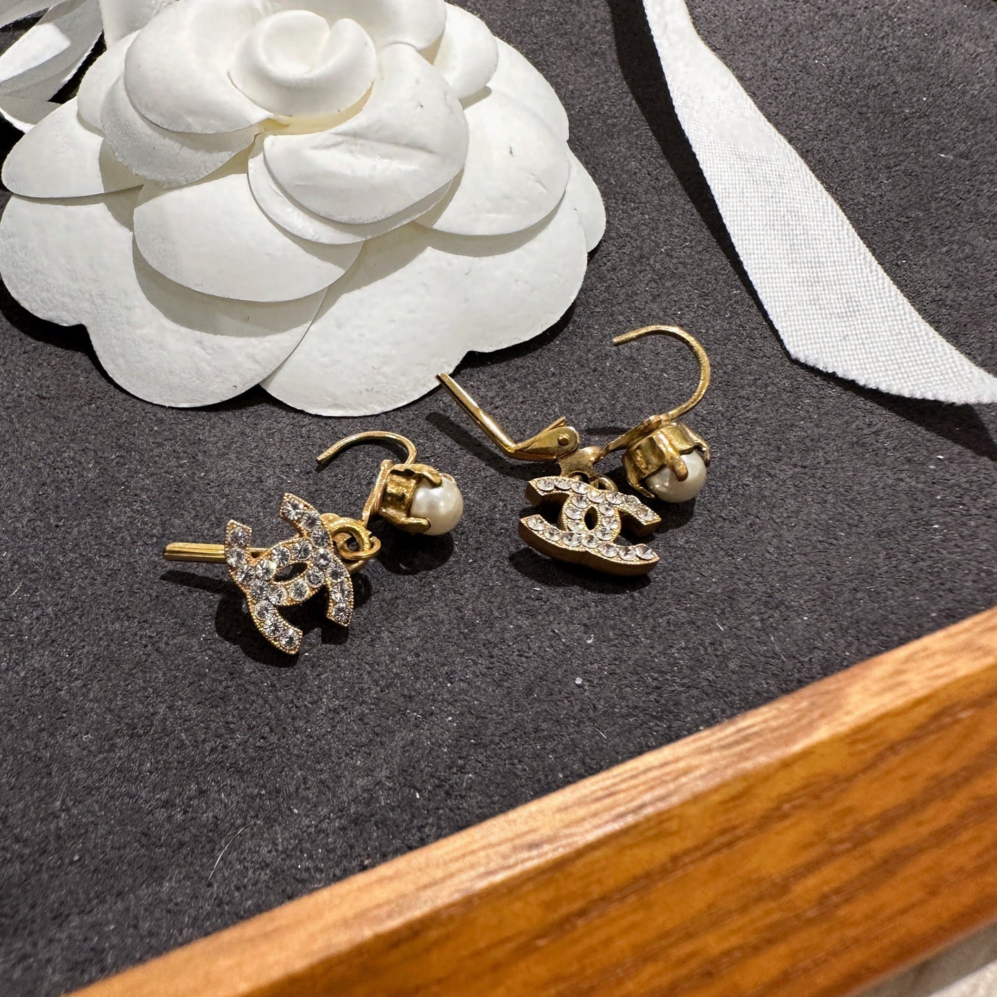 Chanel   earrings