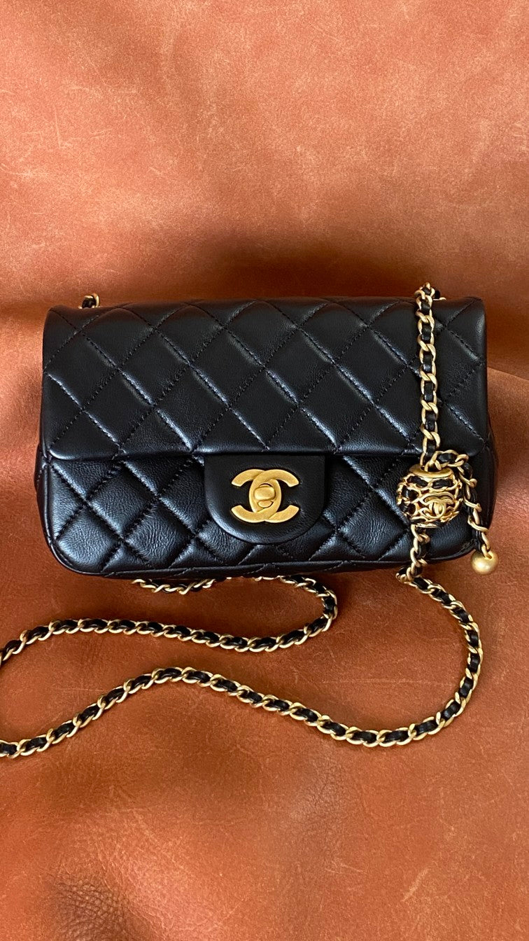 CHLMini , ’s 7.9in 20cm Black Flap Mini Bag