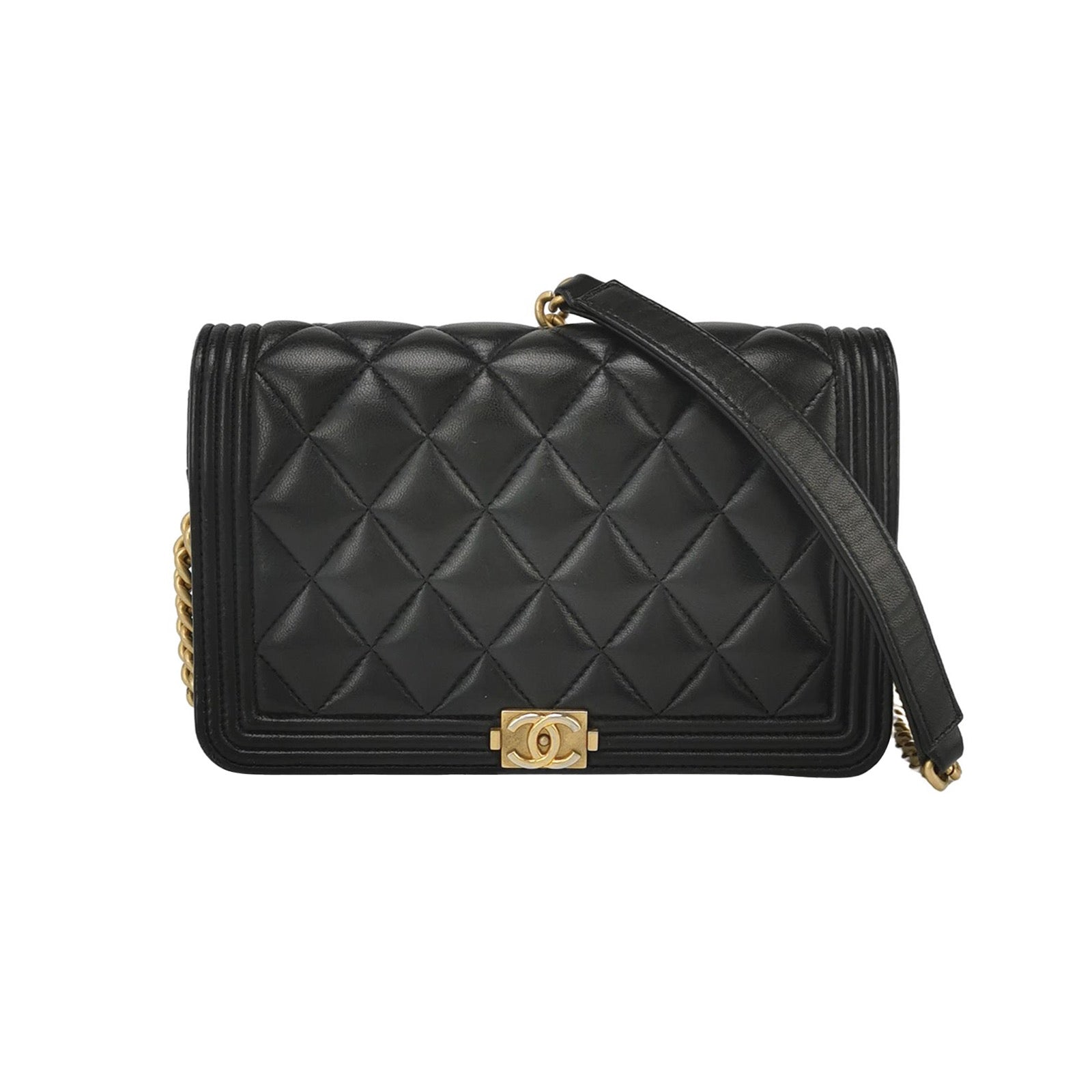Chanel on Boy Flap Lambskin Hardware Black Gold Leather Wallet Case
