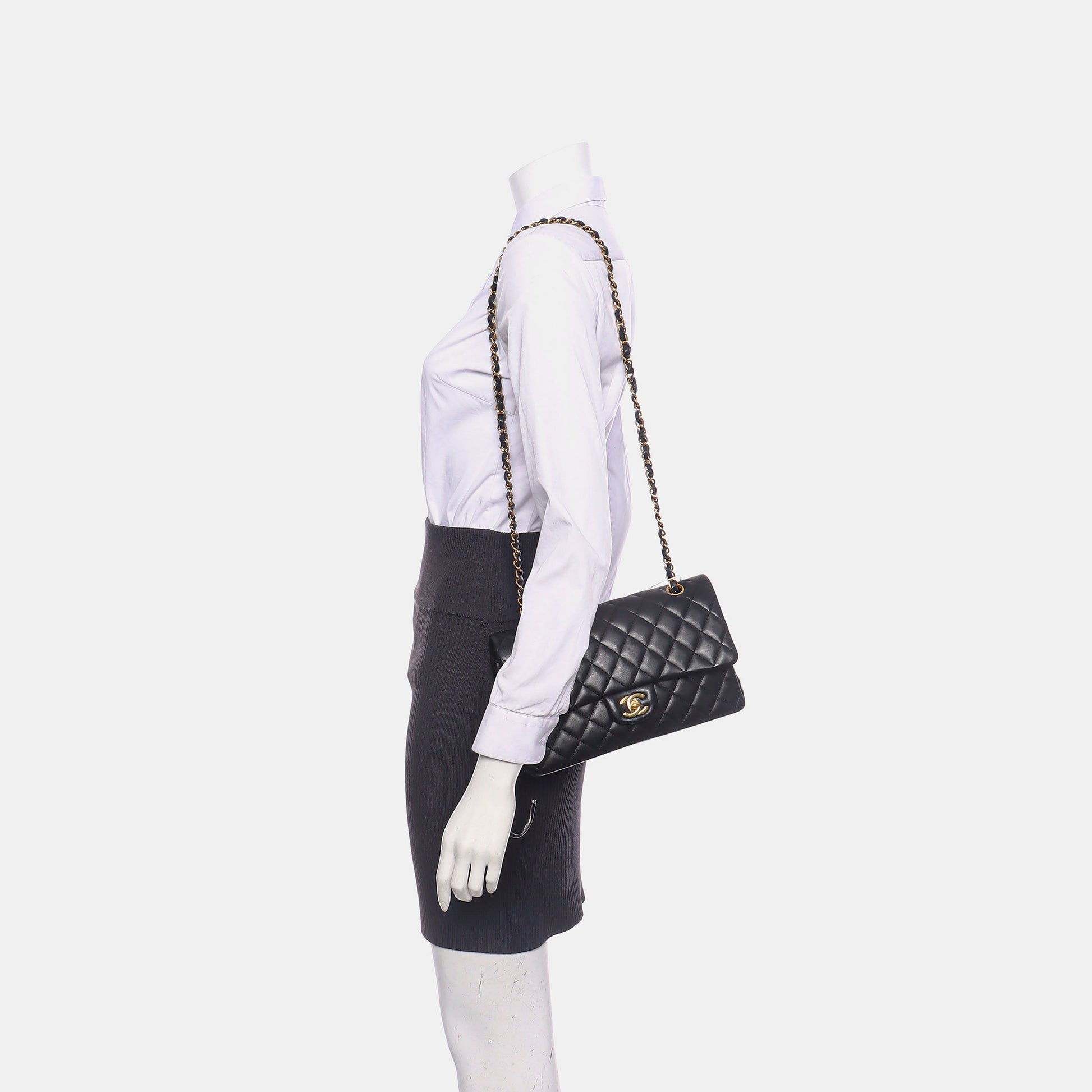 Chanel Timeless Classic Flap Lambskin Hardware -16 Black Gold Leather Handbag