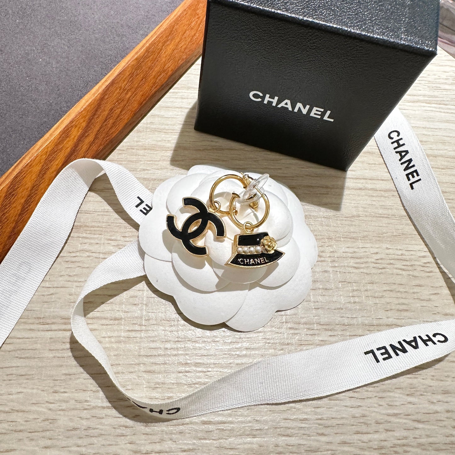 Chanel   earrings