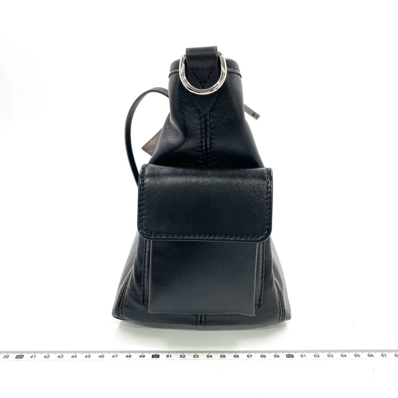 Louis Vuitton CarryAll Cargo Vibe PM So Leather Lambskin Black Shoulder Bag