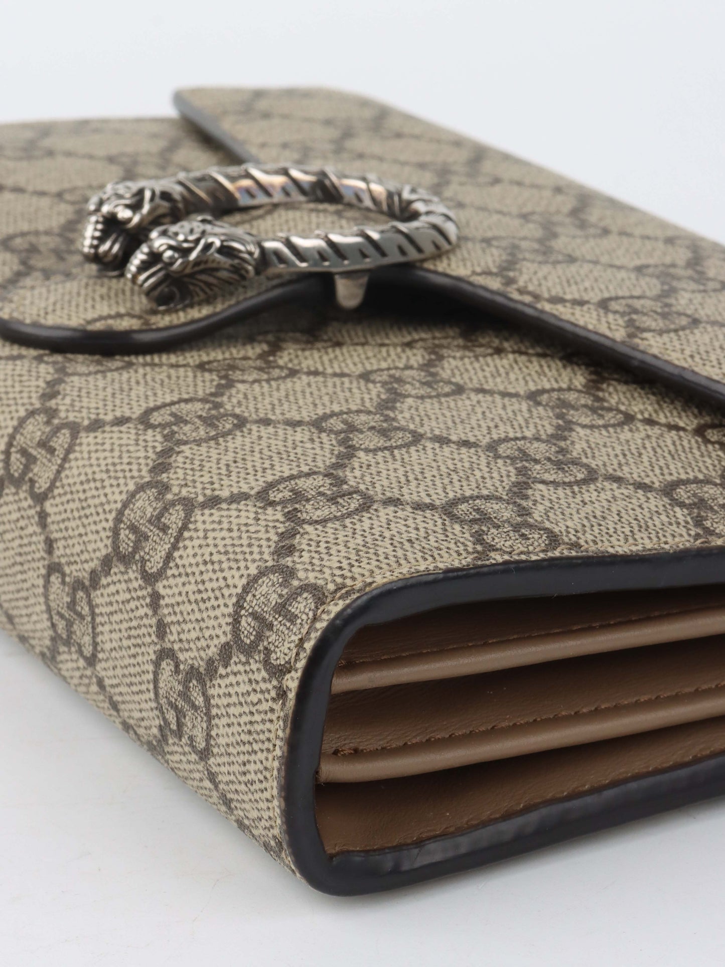 Gucci Dionysus Wallet on Chain.