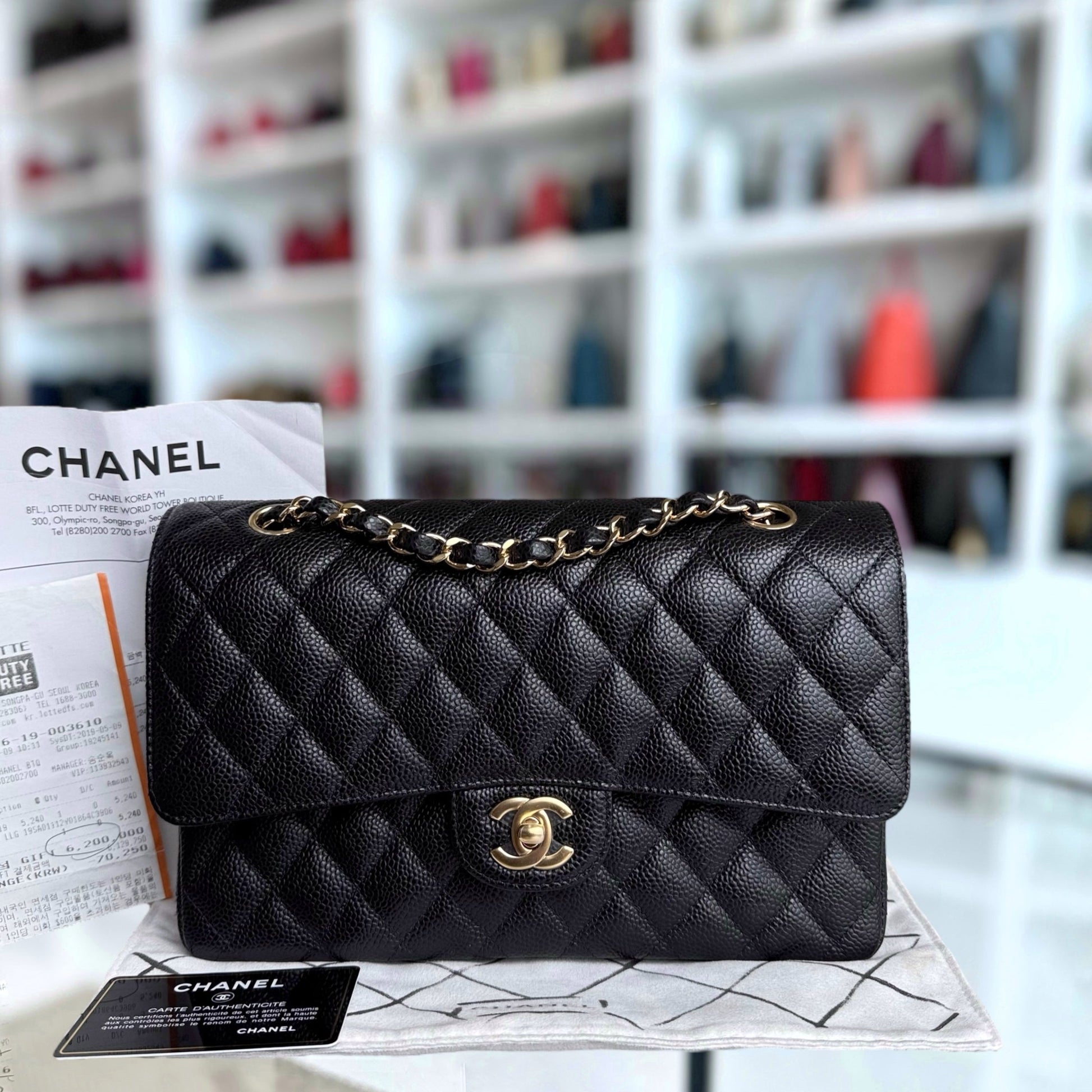 Chanel Classic Flap Medium - Caviar 25CM Quilted Black Gold Hardware Series 27