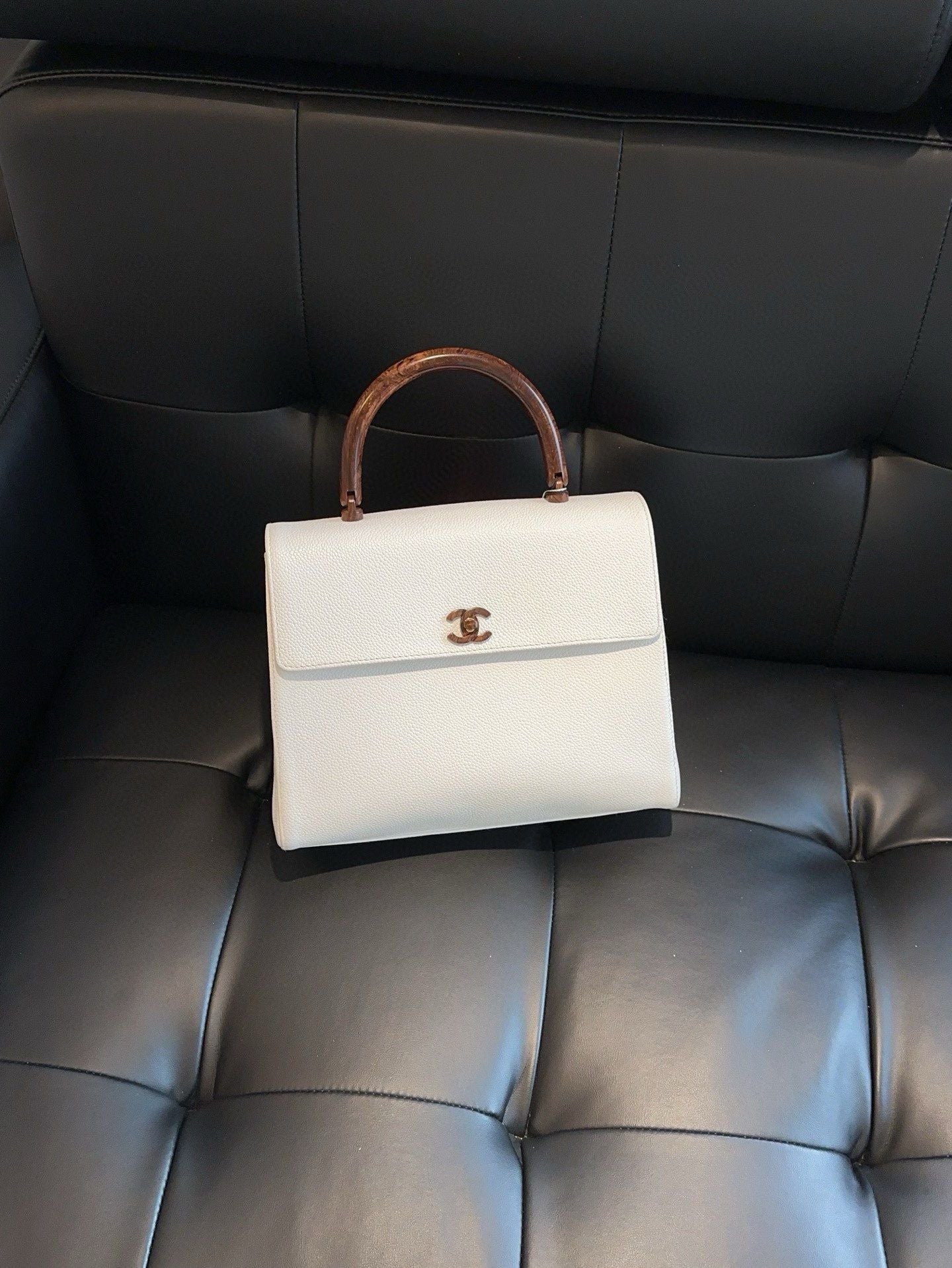  Chanel Kelly bag Caviar leather *.cm white