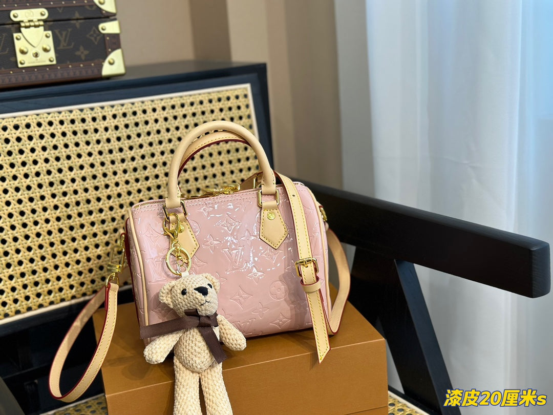 EN - Luxury LUV 737 Travel Bag