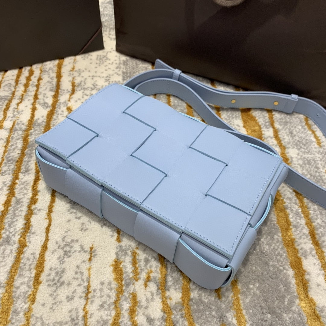 Top Quality Cassette Bag For Women In Blue Travel Bag
