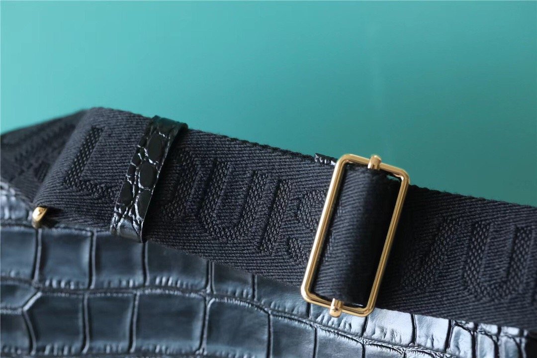 Top Quality Coussin Pm High Shiny Alligator Black Crossbody Bag