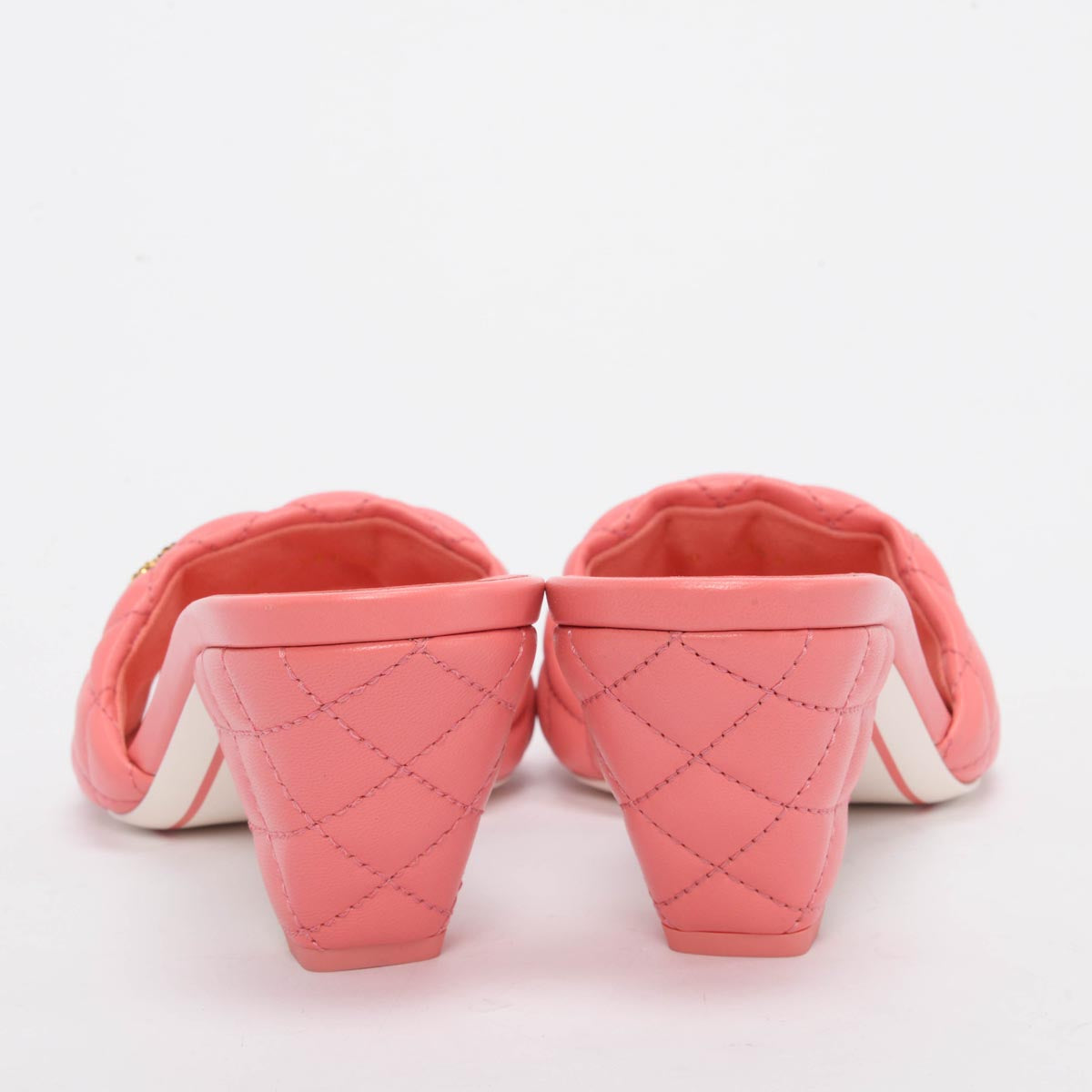 Chanel Coral Quilted Lambskin Textured Cc Mules 40 Women Shoes