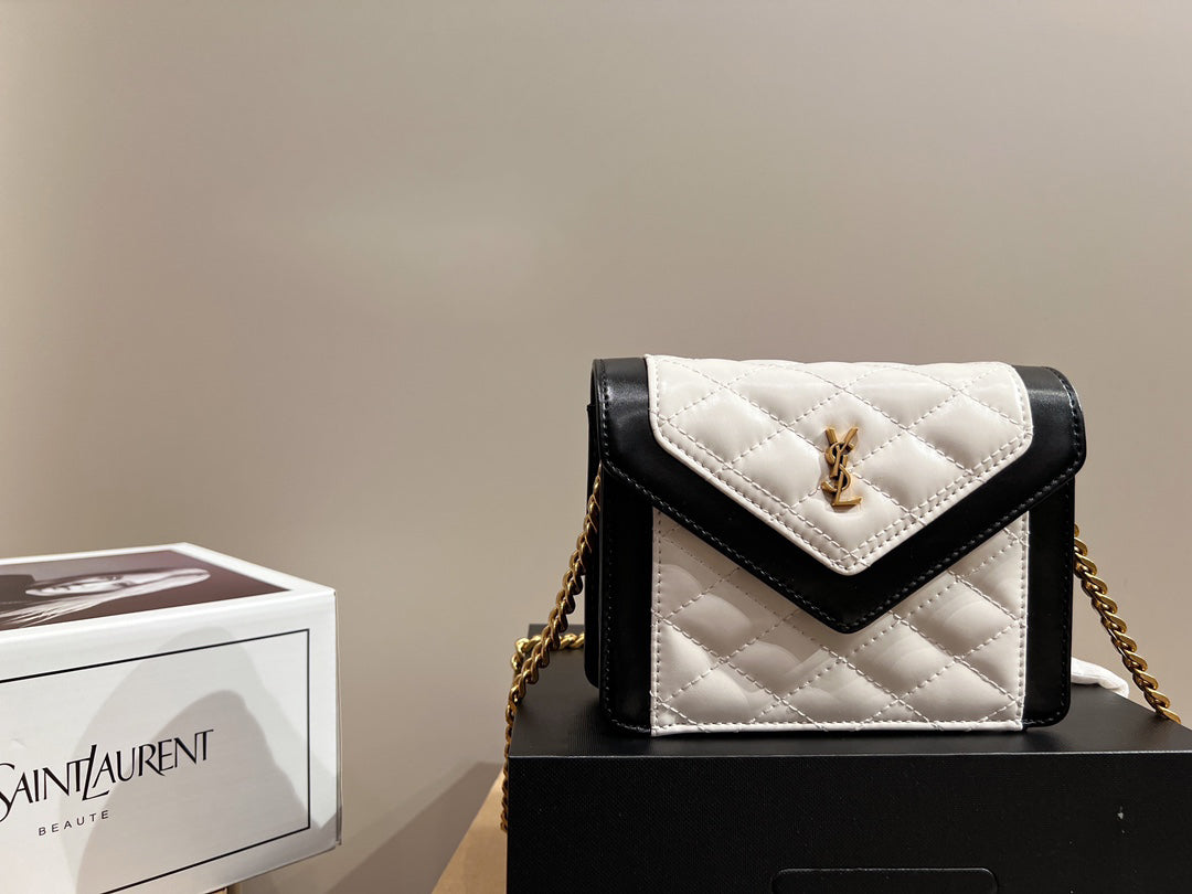 EN - Luxury SLY 318 Travel Bag