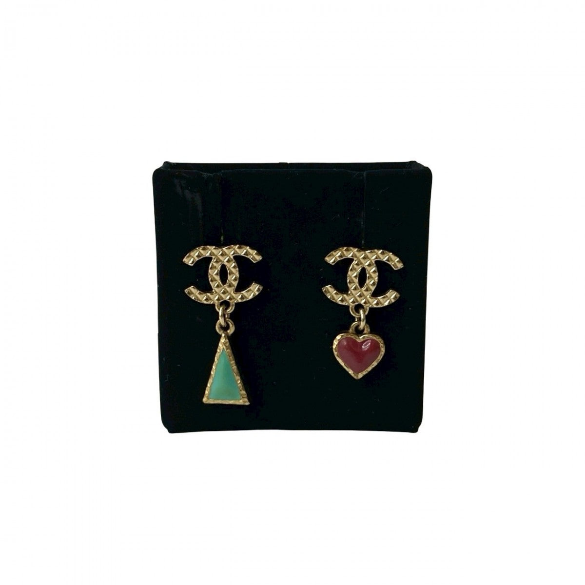Chanel Pierce Plated Gold Jewelry