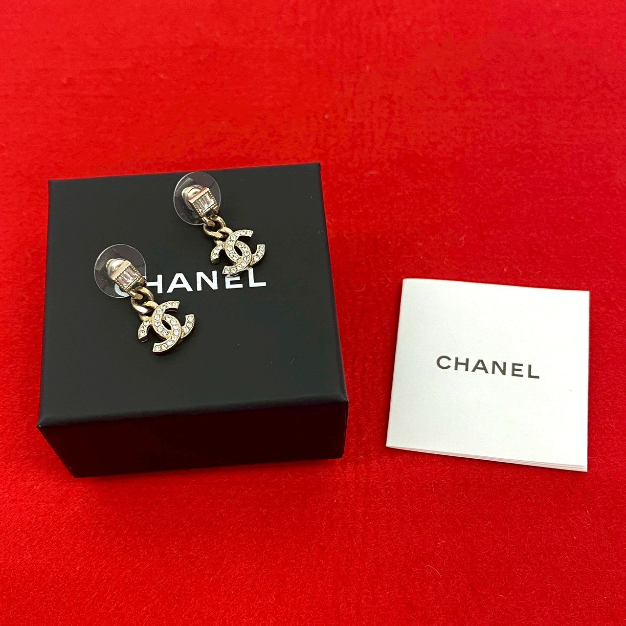 Chanel Pierce Gold Jewelry 7Sbe
