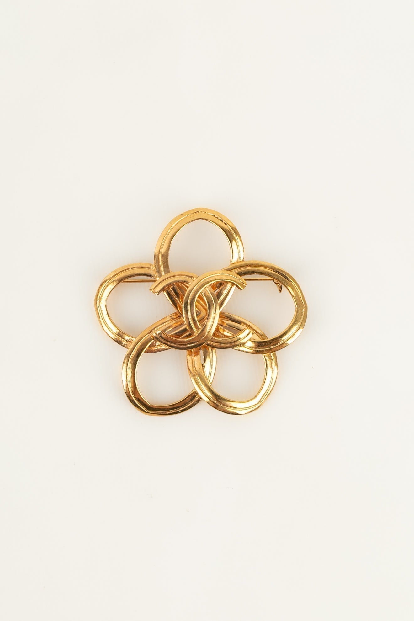 Broche fleur Chanel Printemps