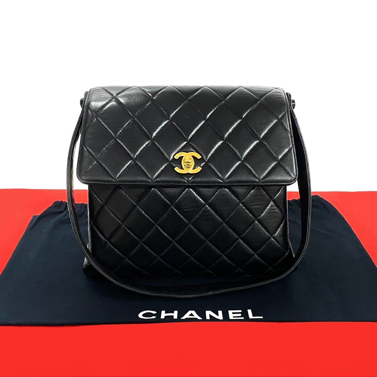 Chanel lambskin Matrasse Black Shoulder Bag 802H802