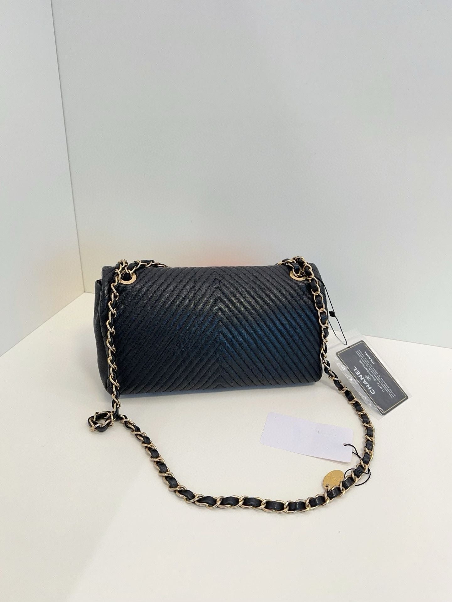 Chanel classic flap CF chain bag xcm black
