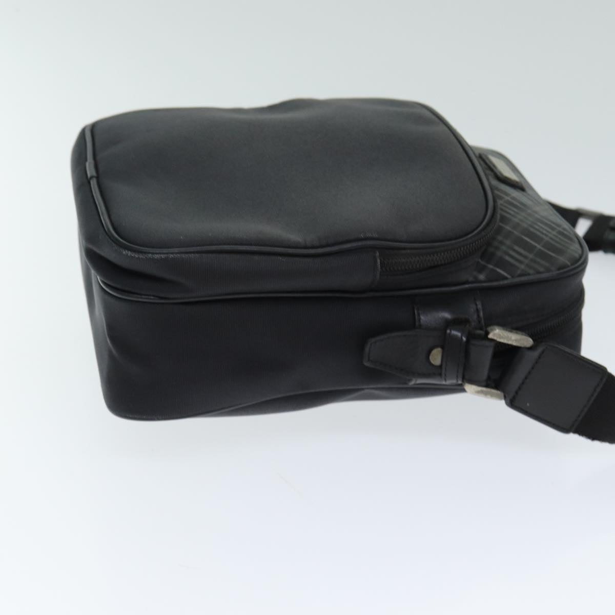 Burberry Luxury Nova Check Shoulder Bag Auth Canvas Nylon Black