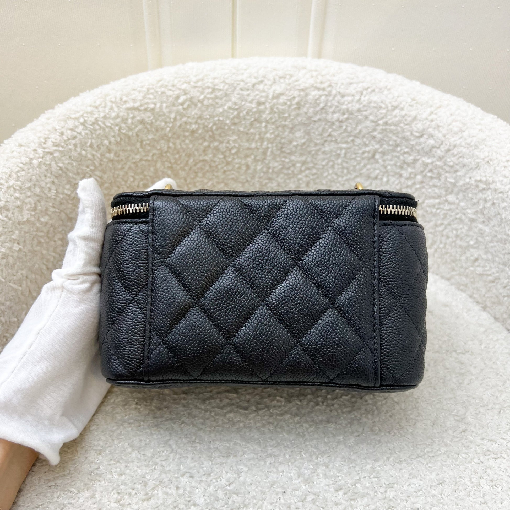 Chanel 23P Heart Adjustable Chain Vanity in Black Caviar and Aghw Handbag
