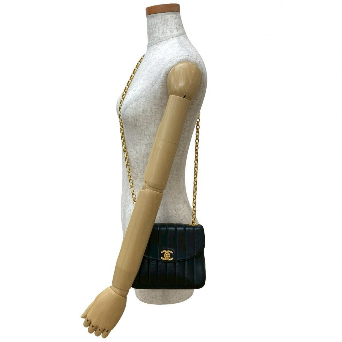 Chanel lambskin Black Shoulder Bag 822A822