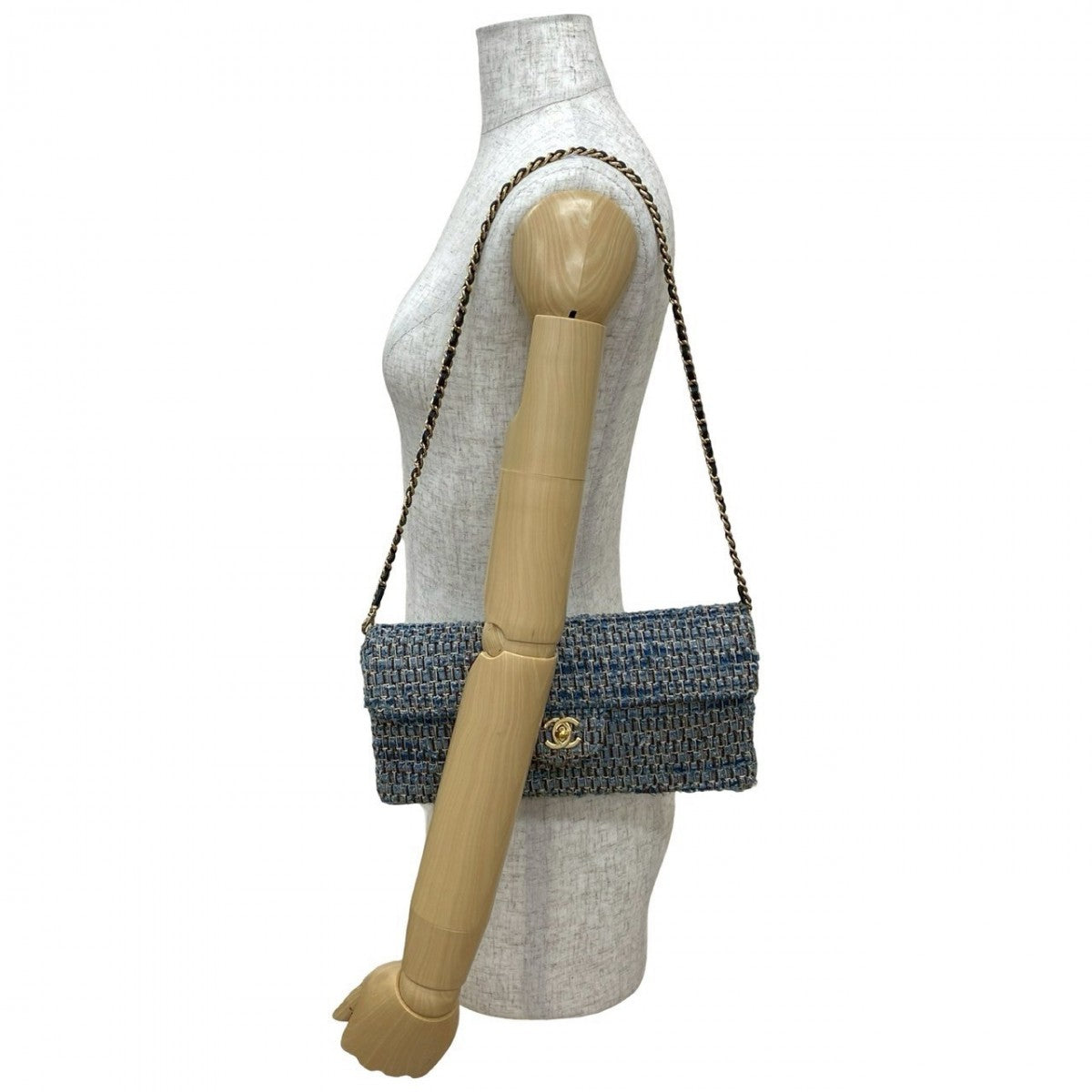 Chanel tweed Blue Shoulder Bag 823A823