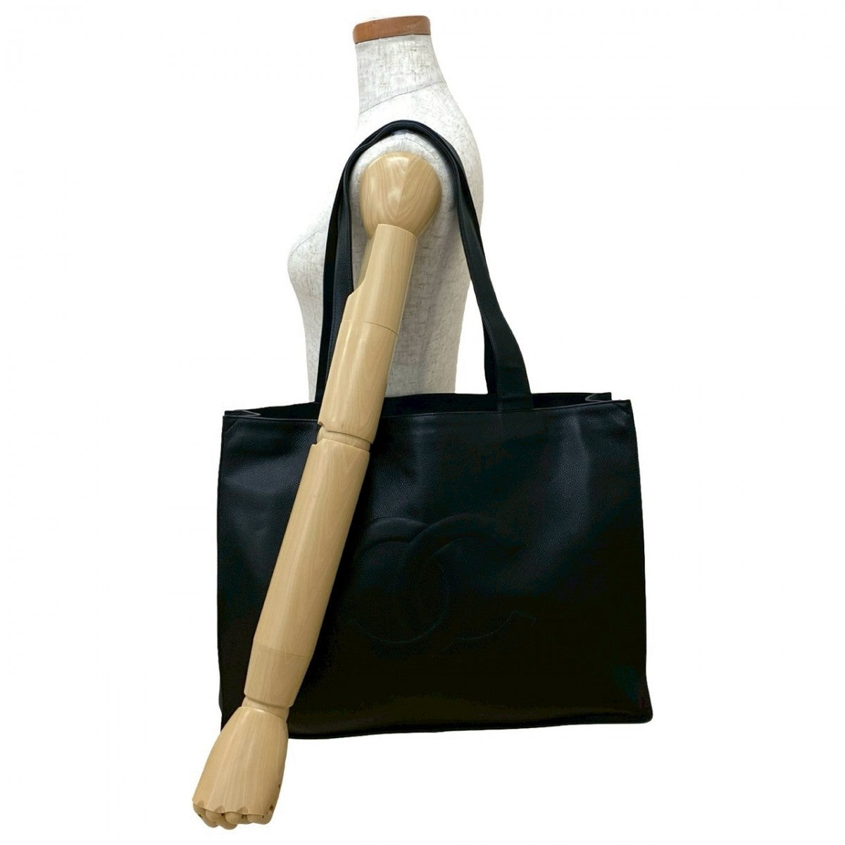 Chanel Matt caviar skin Black Tote Bag 823A823