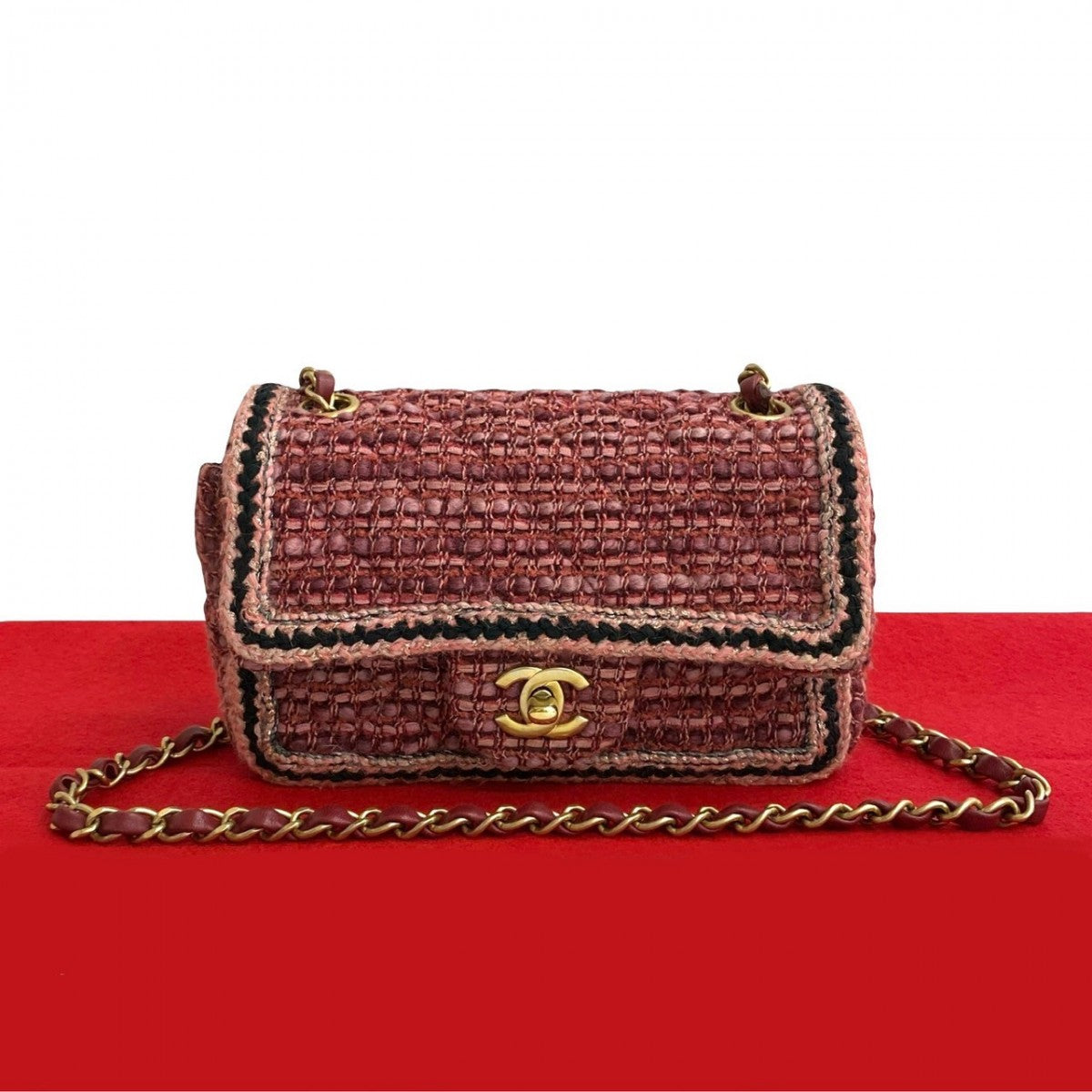 Chanel tweed Matrasse tweed Pink Shoulder Bag