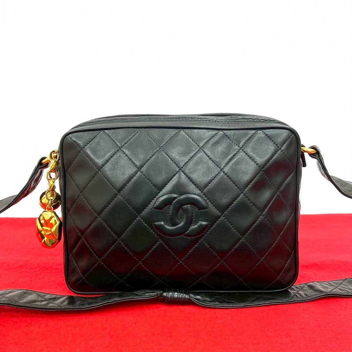 Chanel lambskin Matrasse Black Shoulder Bag 10