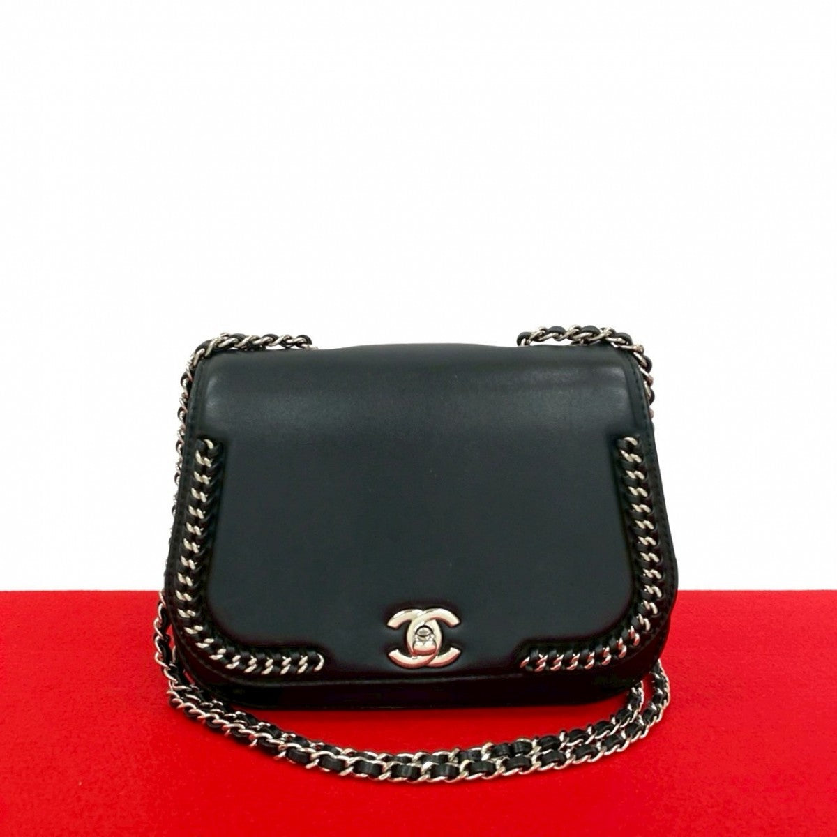 Chanel 825B825 Black Leather Shoulder Bag