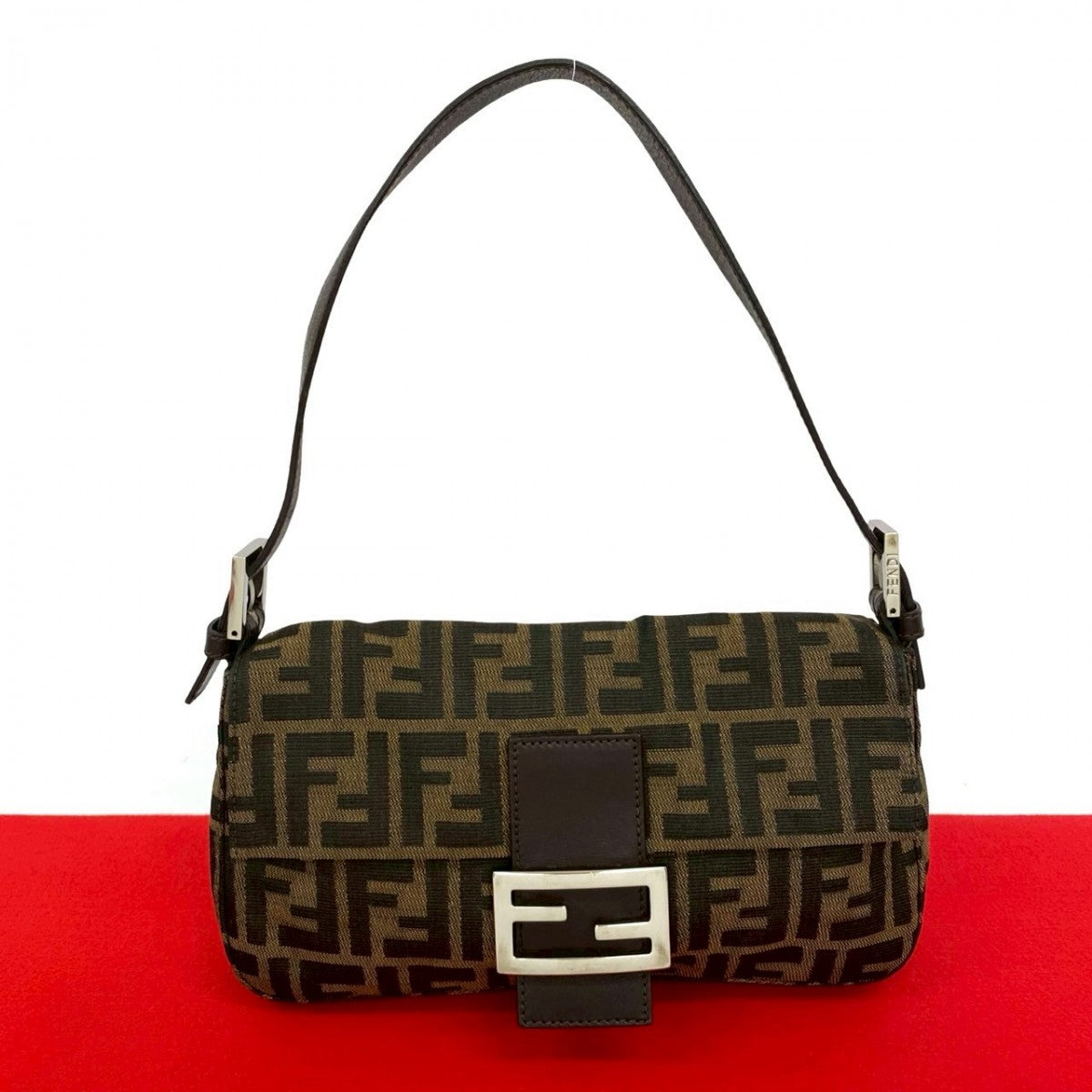 Fendi Shoulder Bag Mamma Leather Brown Bucket 826B826 20265