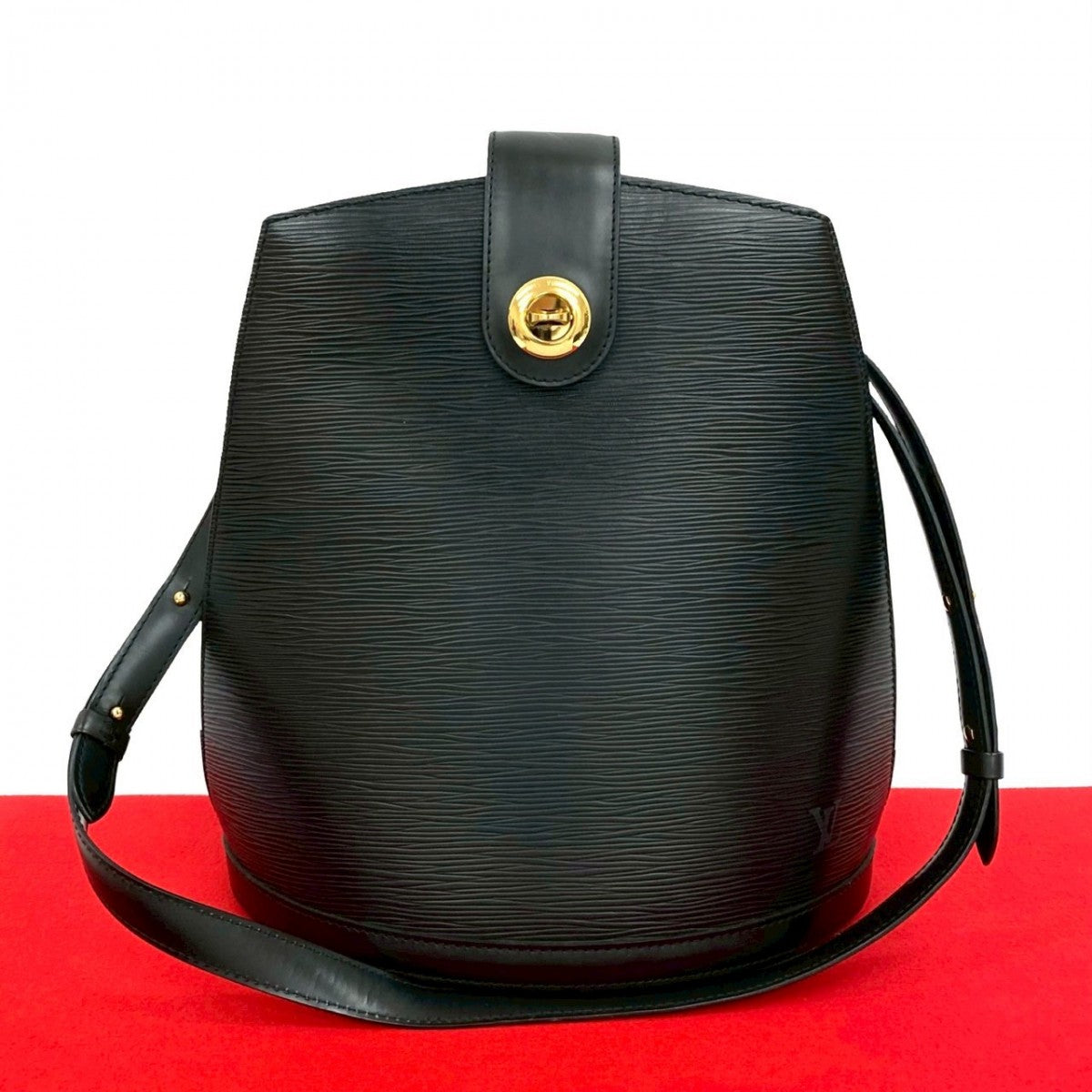 Louis Vuitton Epi Cluny Leather Black Shoulder Bag