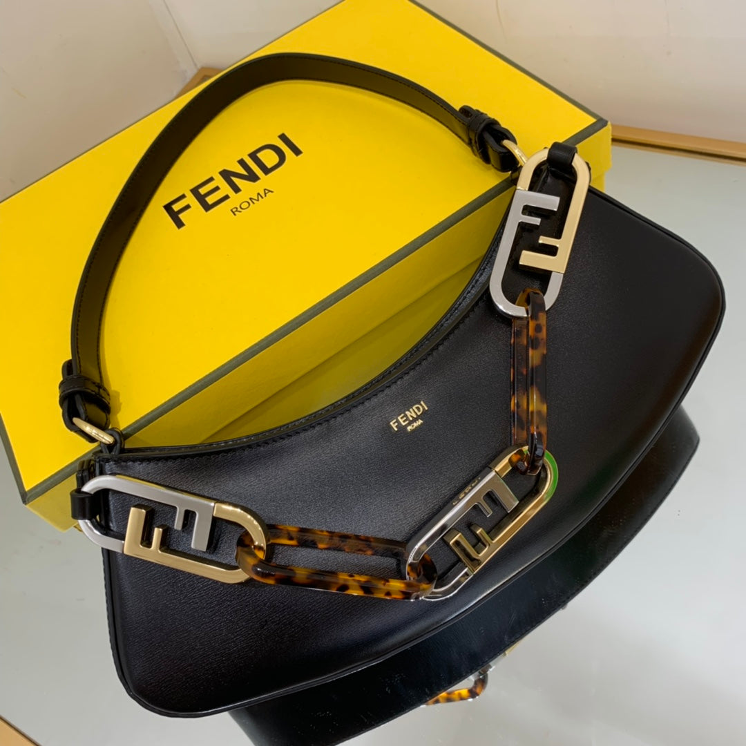 Top QualityTop Quality O Lock Black Handbag