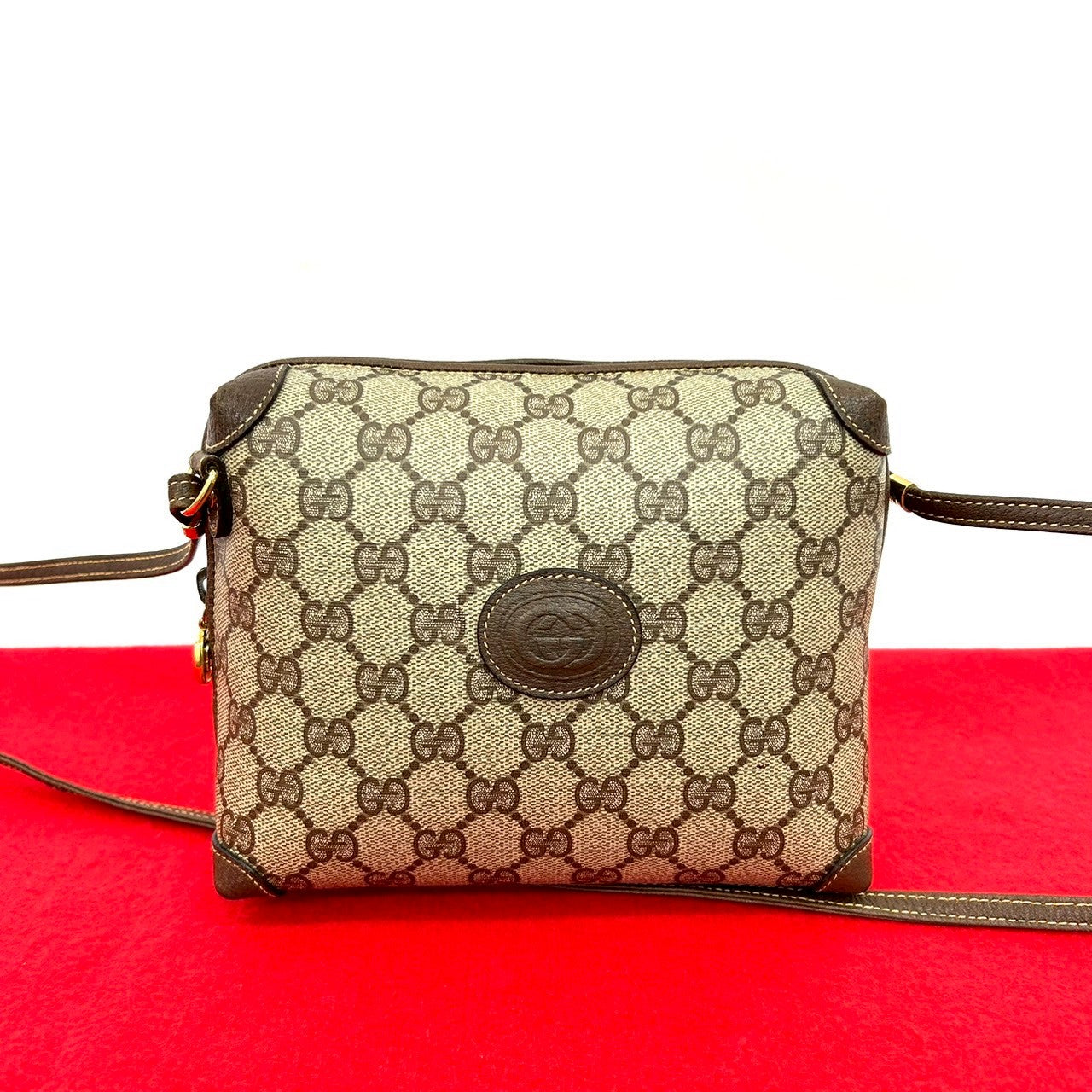 Gucci 832C832 Leather Brown Shoulder Bag