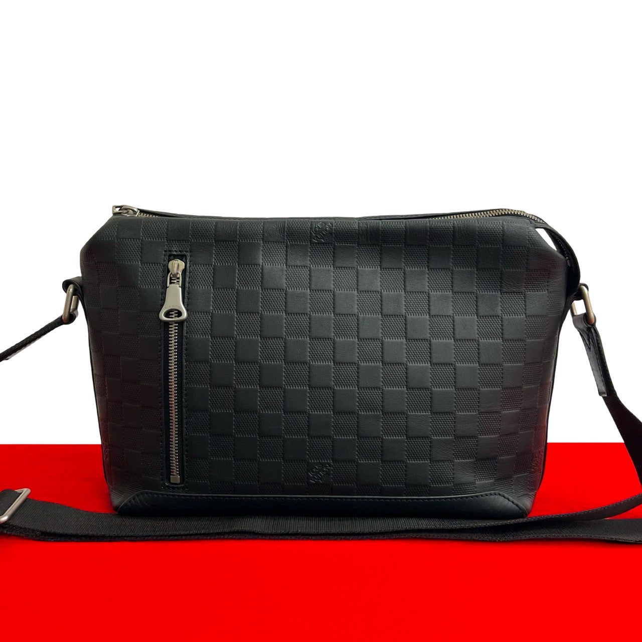 Louis Vuitton Damier Anfini Discovery Messenger PM Leather Black Crossbody Bag