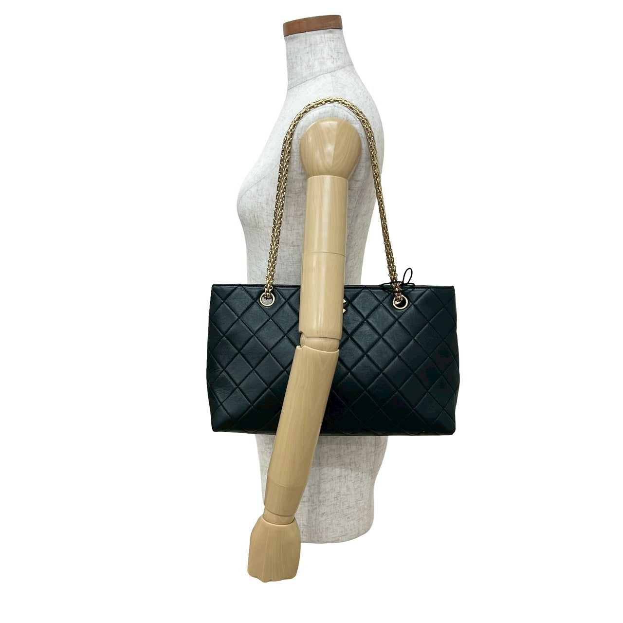 Chanel lambskin Matrasse Black Tote Bag 837D837