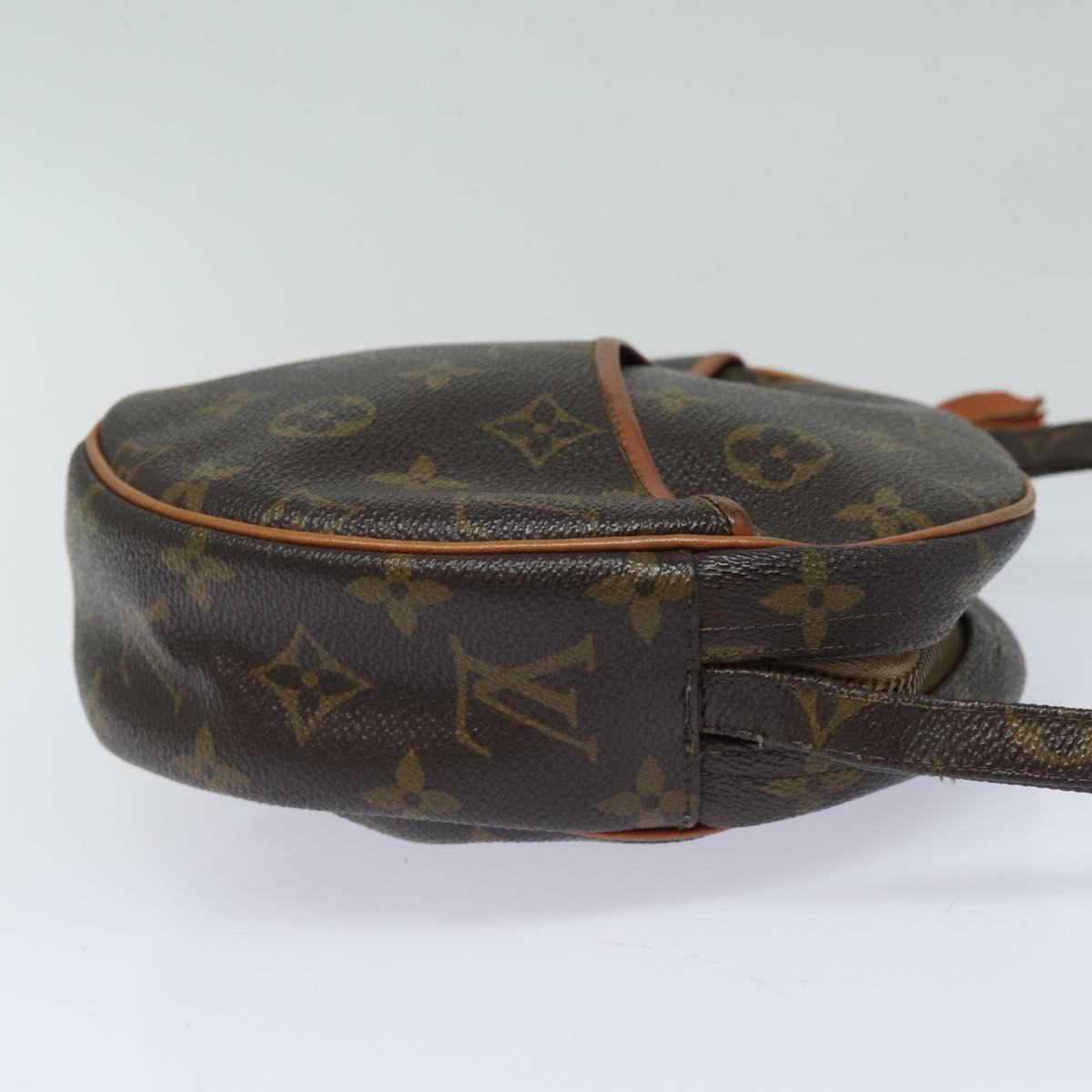 LOUIS VUITTON Monogram Pochette Shoulder Bag LV Auth 84153