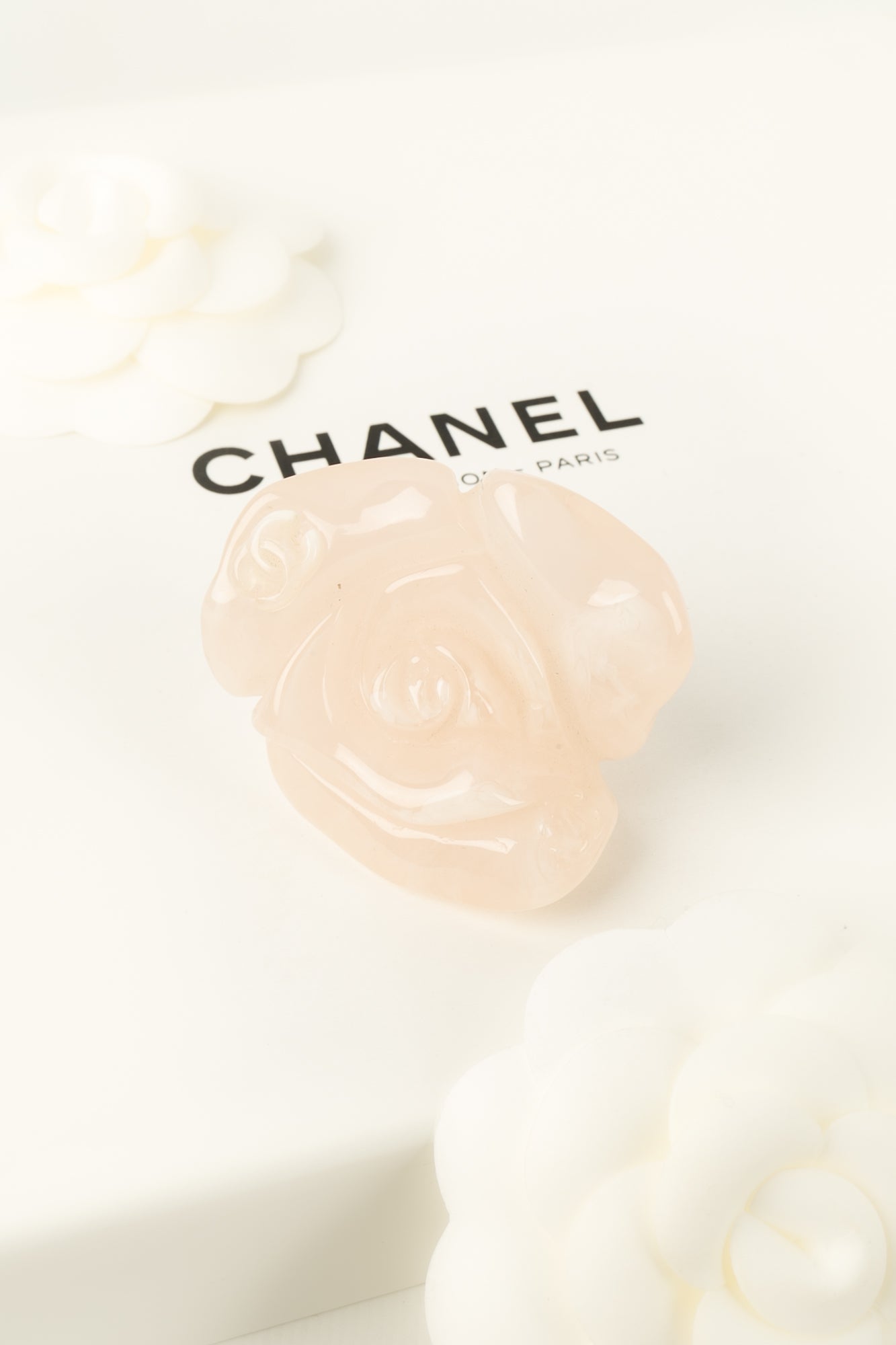 Bague cam?©lia Chanel