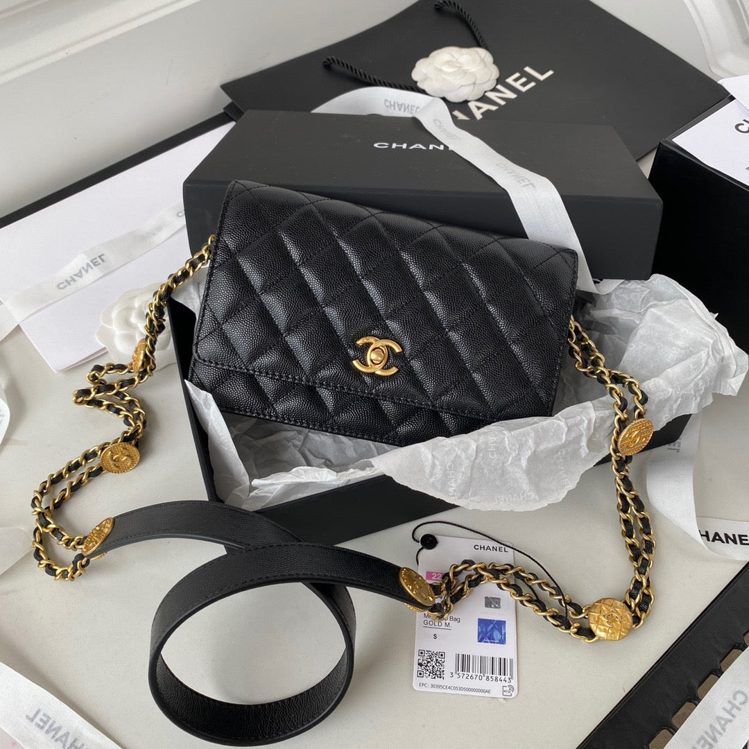CHL Hardware , ’s , Black Gold Chain Shoulder Bag 71In18Cm Ap2860