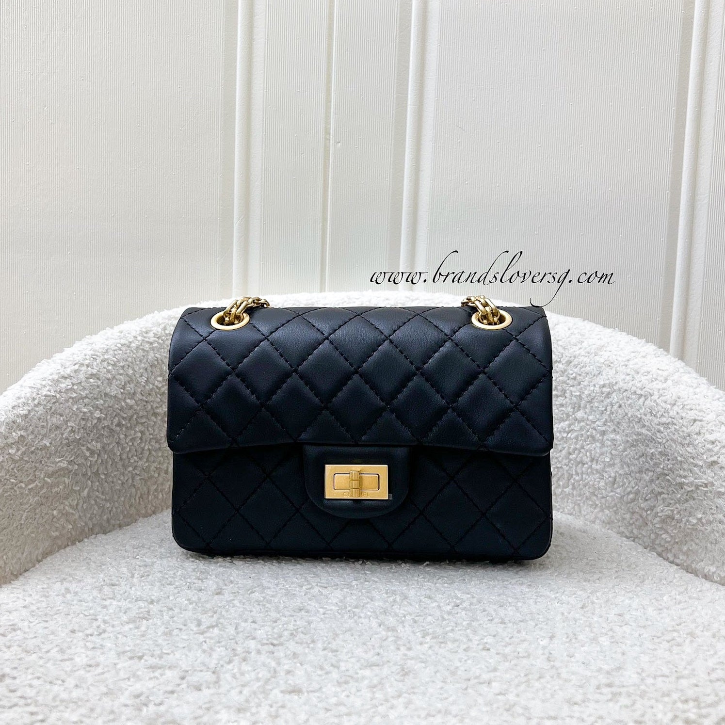 Chanel Classic 2.55 Reissue Mini Flap in Black Distressed Calfskin Aghw ( ) Handbag