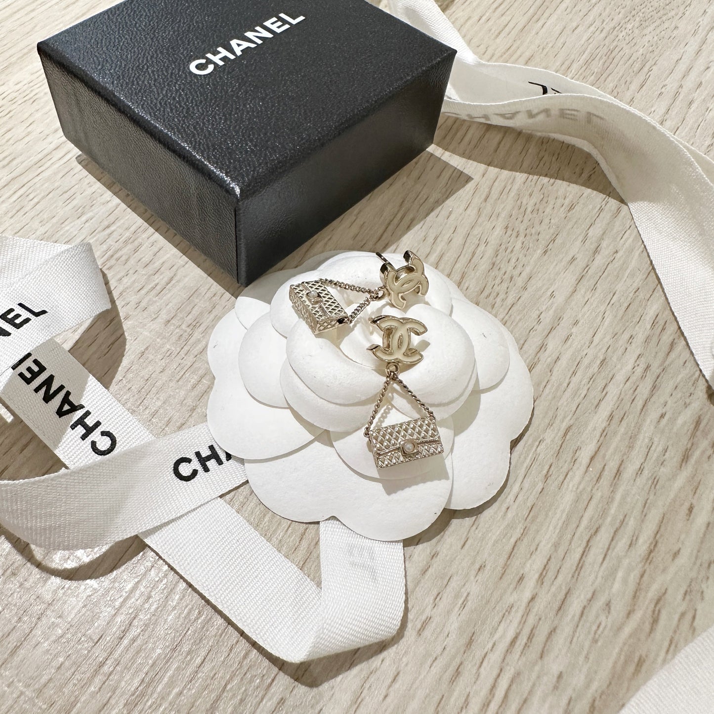 Chanel   earrings