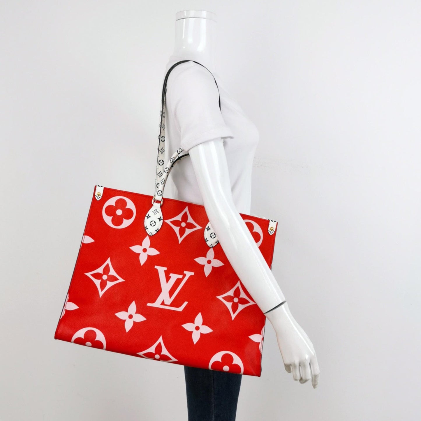 Louis Vuitton OnTheGo Giant GM Monogram Canvas Multicolor Tote Bag