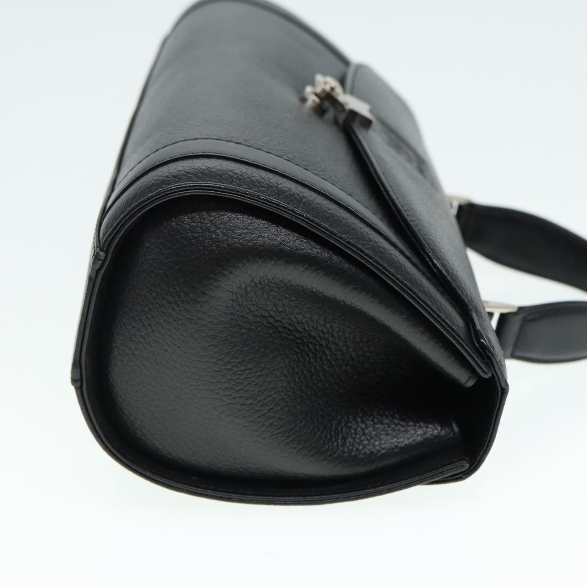 Burberry Luxury ss Hand Bag Auth Leather Black Silver Travel Bag